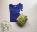 Solid tshirt and pleated skirt combo