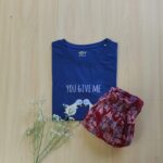 Solid tshirt and pleated skirt Combo