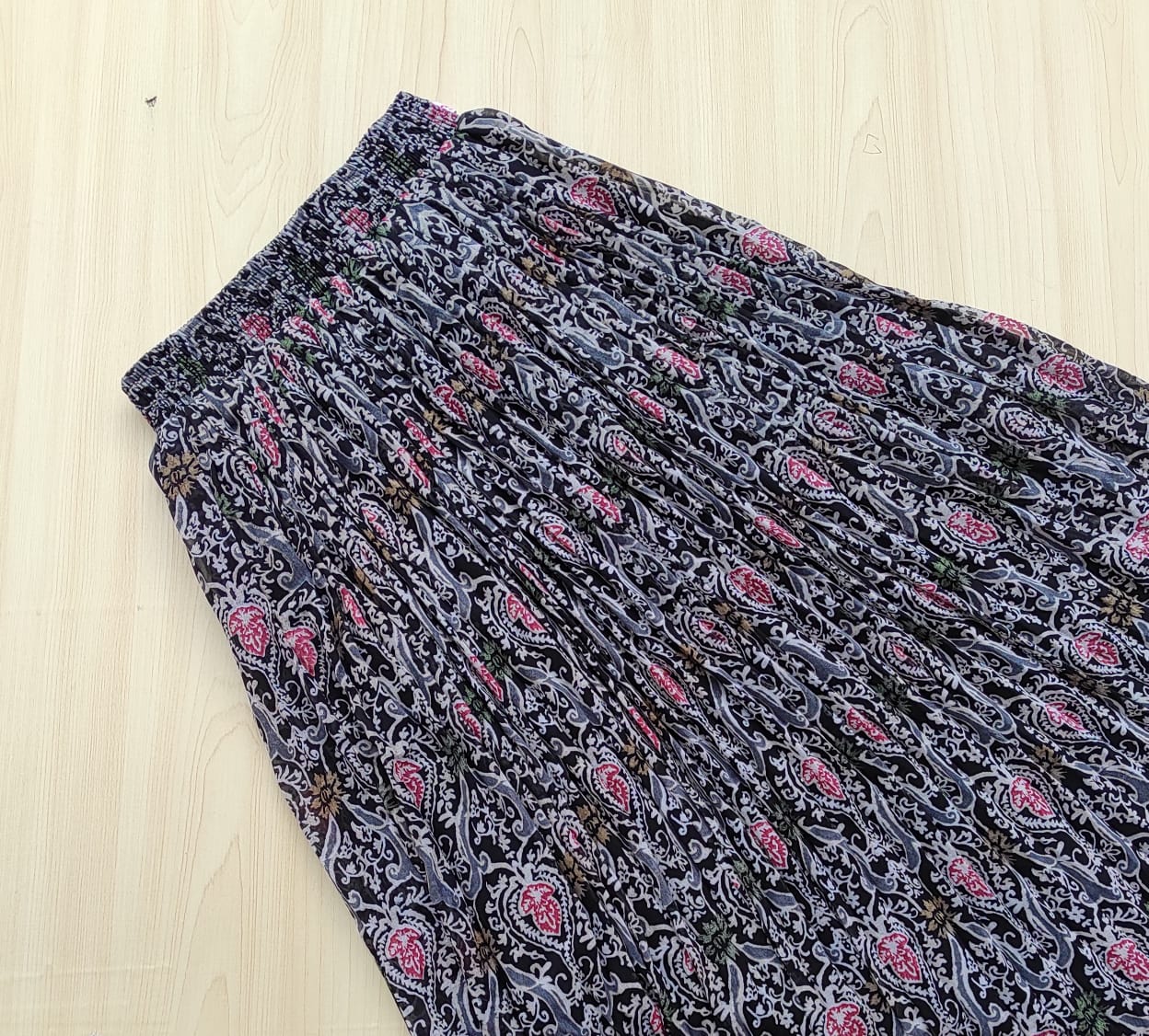 WhatsApp Image 2025-08-27 at 12.34.21 PM Printed pleated skirt – Full length - Image 1