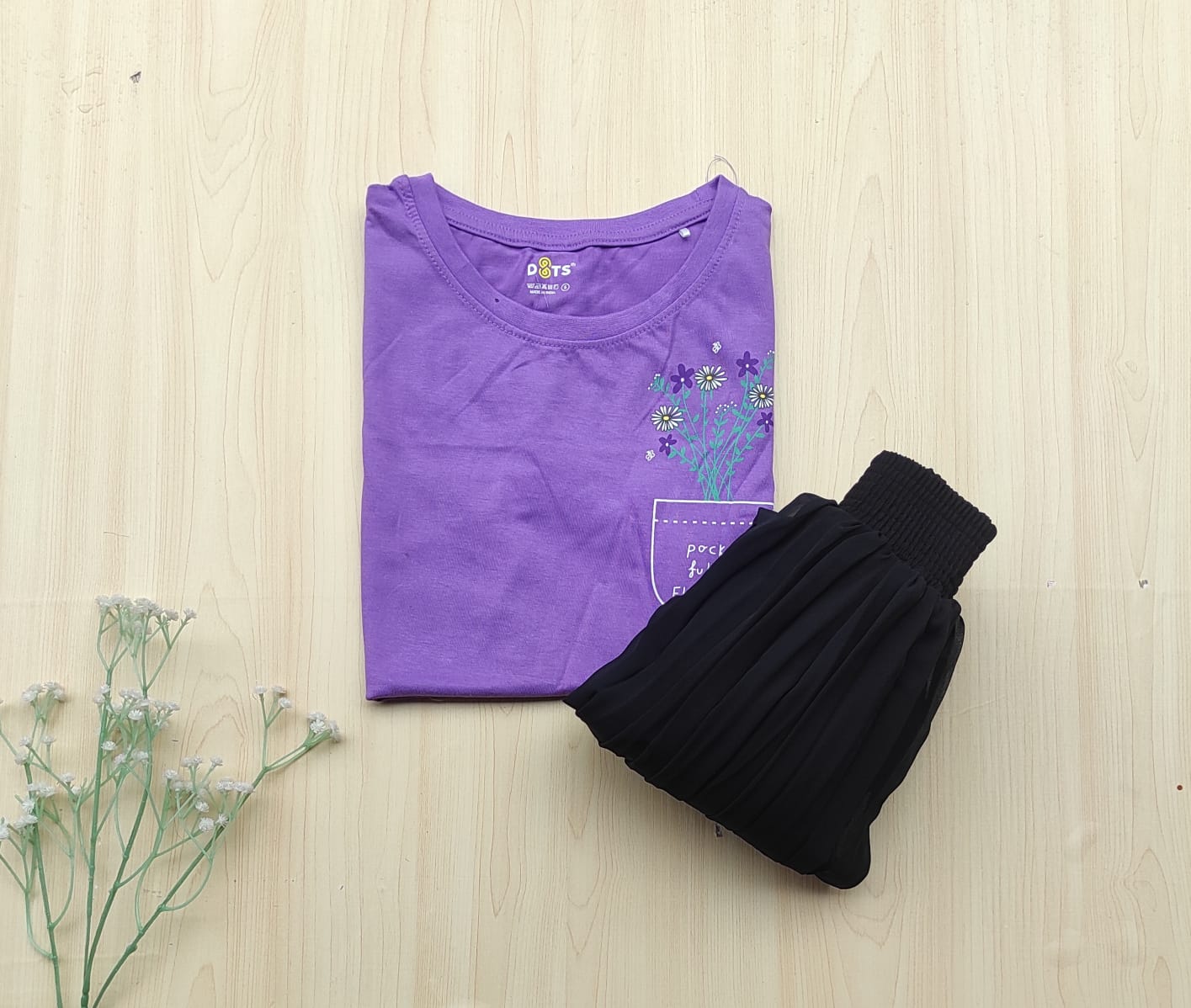 WhatsApp Image 2025-10-22 at 10.28.10 AM (1) Solid tshirt and pleated skirt Combo - Image 1