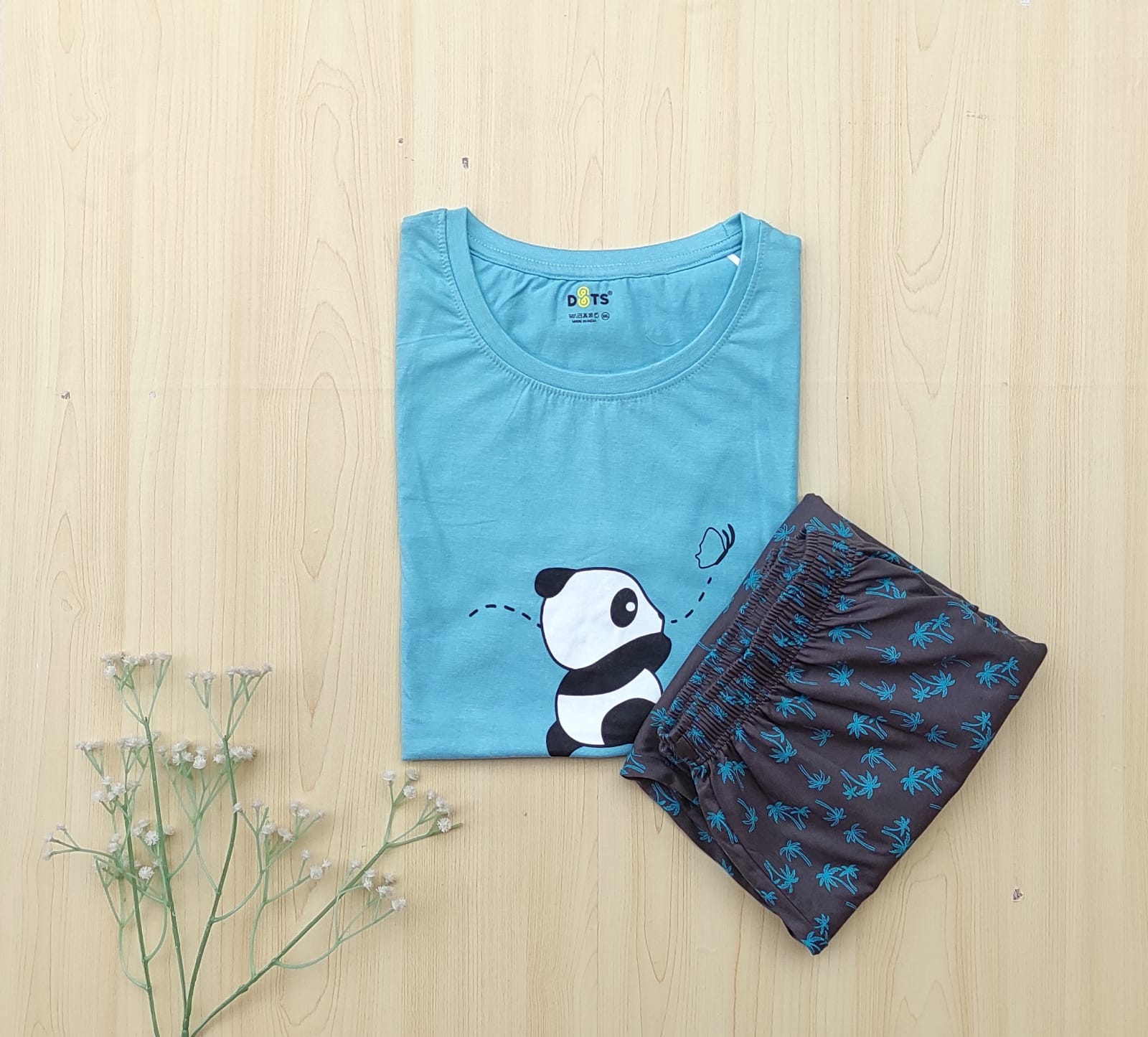 WhatsApp Image 2025-11-09 at 4.38.50 PM (1) Premium Pyjama Set - Image 1