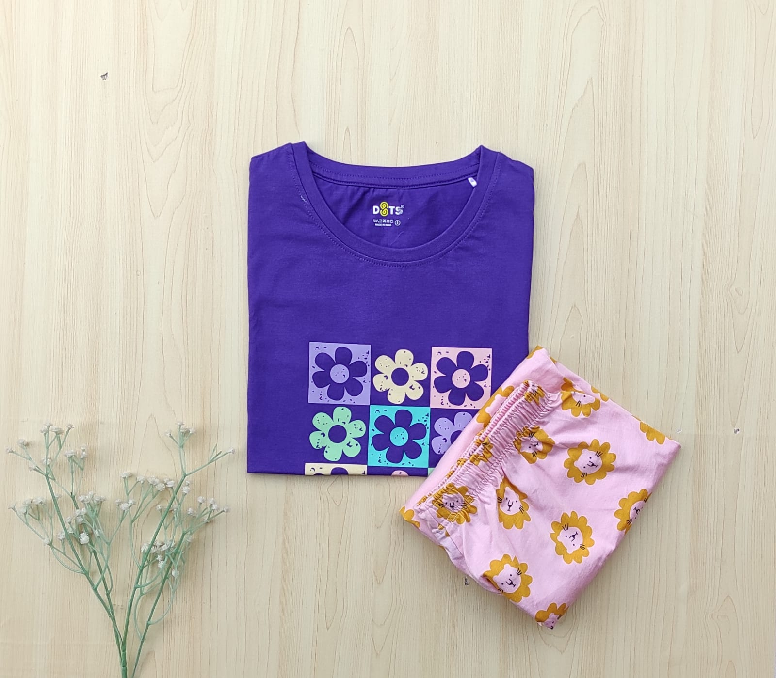 WhatsApp Image 2025-11-11 at 3.47.40 PM (1) Premium Pyjama Set - Image 1