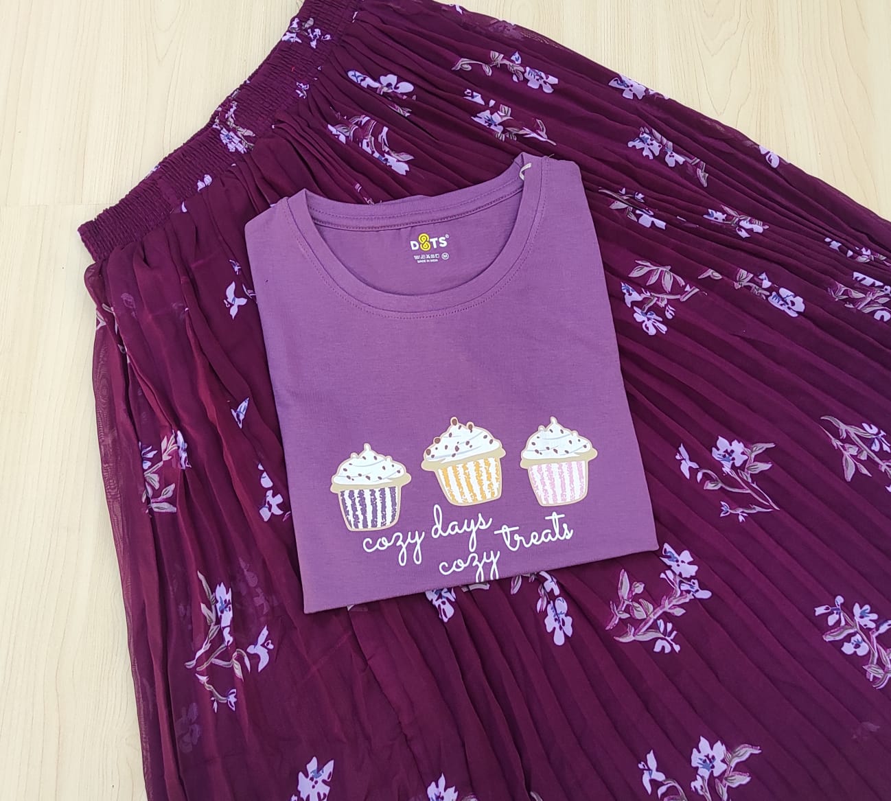 WhatsApp Image 2026-04-13 at 10.41.32 AM (1) Solid tshirt and pleated skirt Combo - Image 1