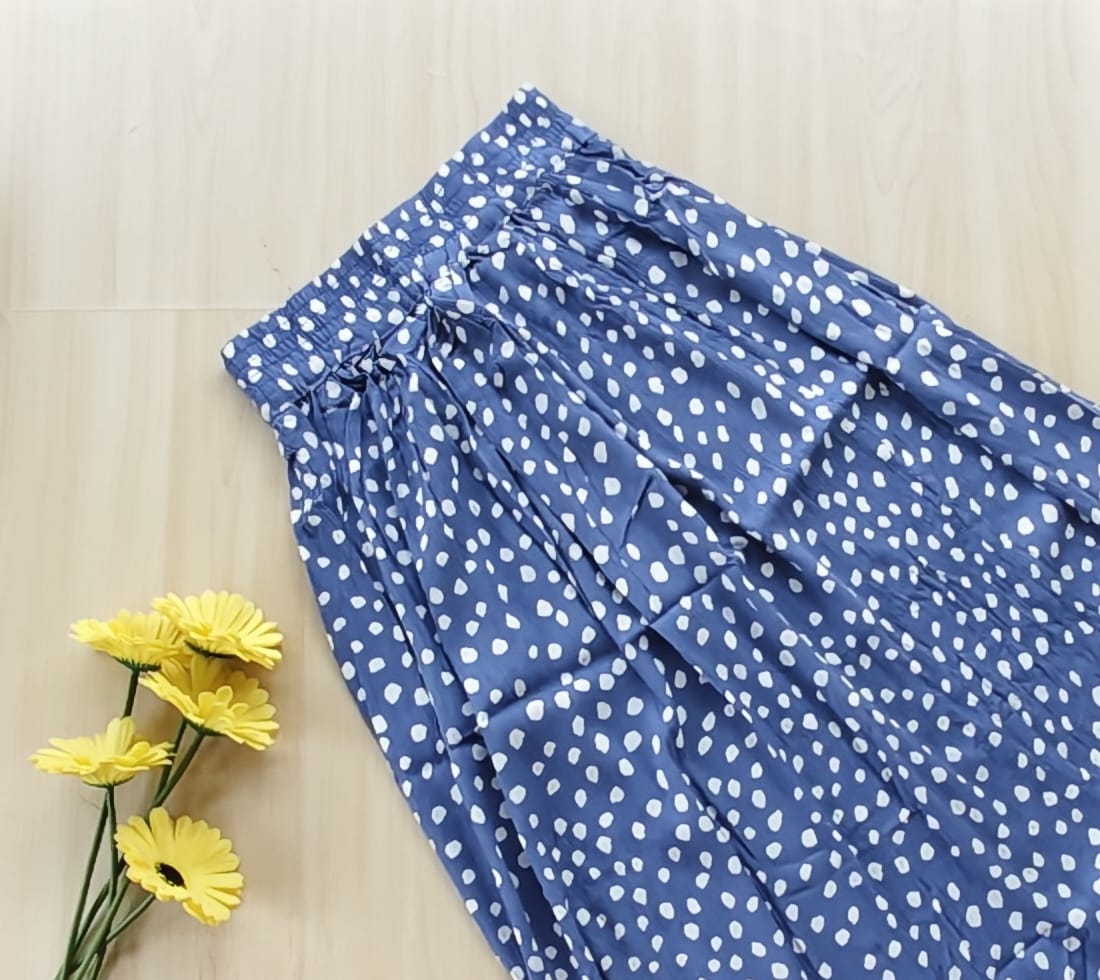 WhatsApp Image 2026-07-20 at 11.09.34 AM Daily wear rayon skirt – Half - Image 1