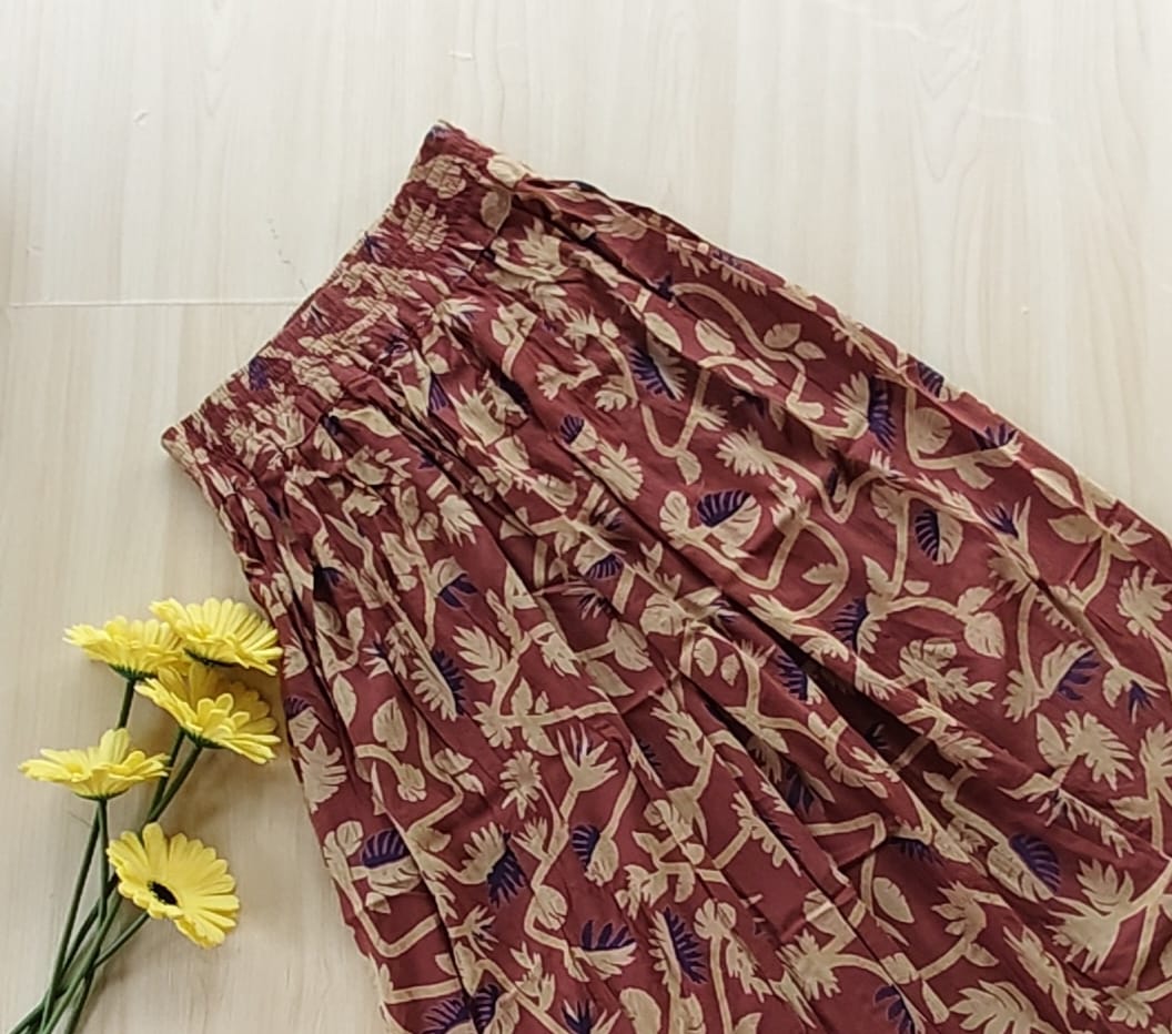 WhatsApp Image 2026-07-20 at 11.09.35 AM (1) Daily wear rayon skirt – Half - Image 1