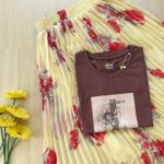Solid tshirt and pleated skirt Combo
