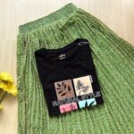 Solid tshirt and pleated skirt Combo