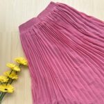 Plain pleated skirt