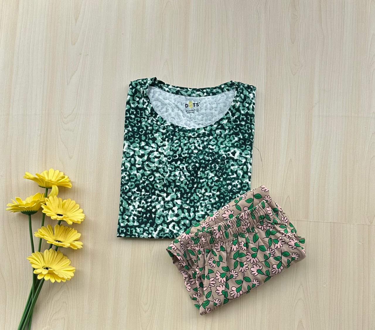 WhatsApp Image 2026-08-13 at 5.26.23 PM (6) Printed pyjama set - Image 1