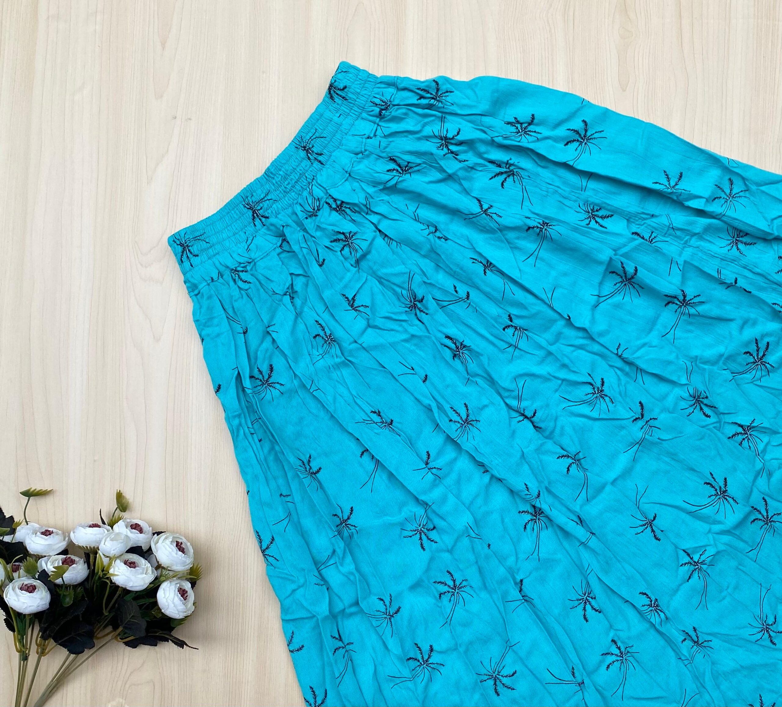 WhatsApp Image 2026-10-16 at 2.09.54 PM (1) Daily wear rayon skirt – Half - Image 1